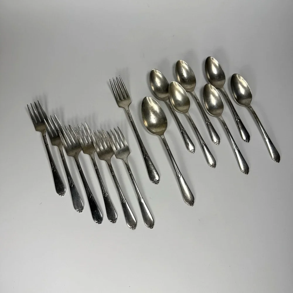 Rogers XII Silverplate Flatware Set 14pc Inspiration 1933 IS Art Deco Fork Spoon